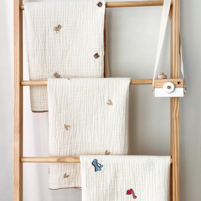 Hwaeum Bebe Newborn Triple-Layer Gauze Blanket