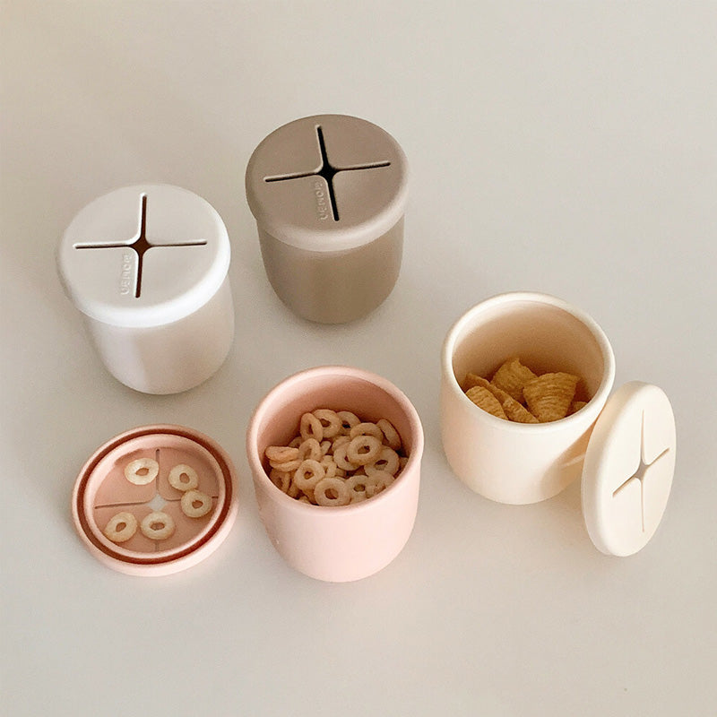 UBMOM Silicone Training Straw Cup With Snack Cup Lid 220ml