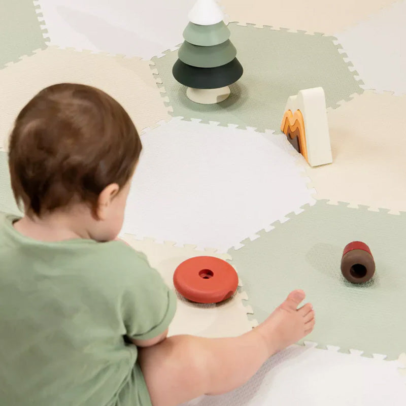 Coco Village Silicone Stackable Forest Set (16 pcs)