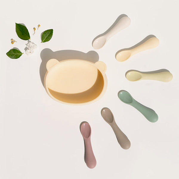 http://www.bebeangbaby.com/cdn/shop/products/SiliconeBabySpoon-03_grande.jpg?v=1681309915