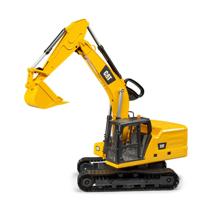 Bruder 02484 Cat Excavator