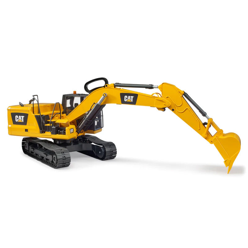 Bruder 02484 Cat Excavator