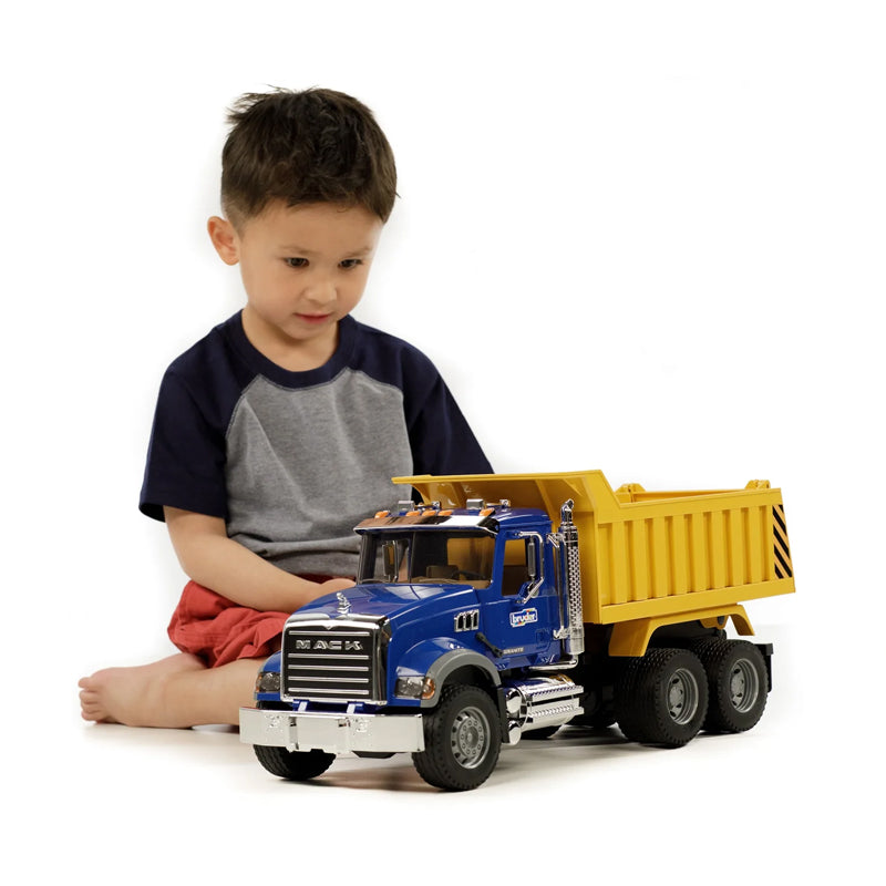 Bruder 02815 MACK Granite Dump Truck