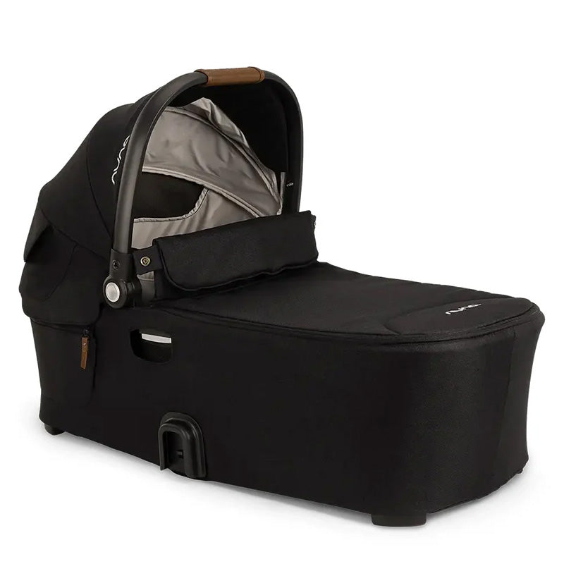 Nuna Demi next Bassinet with Stand