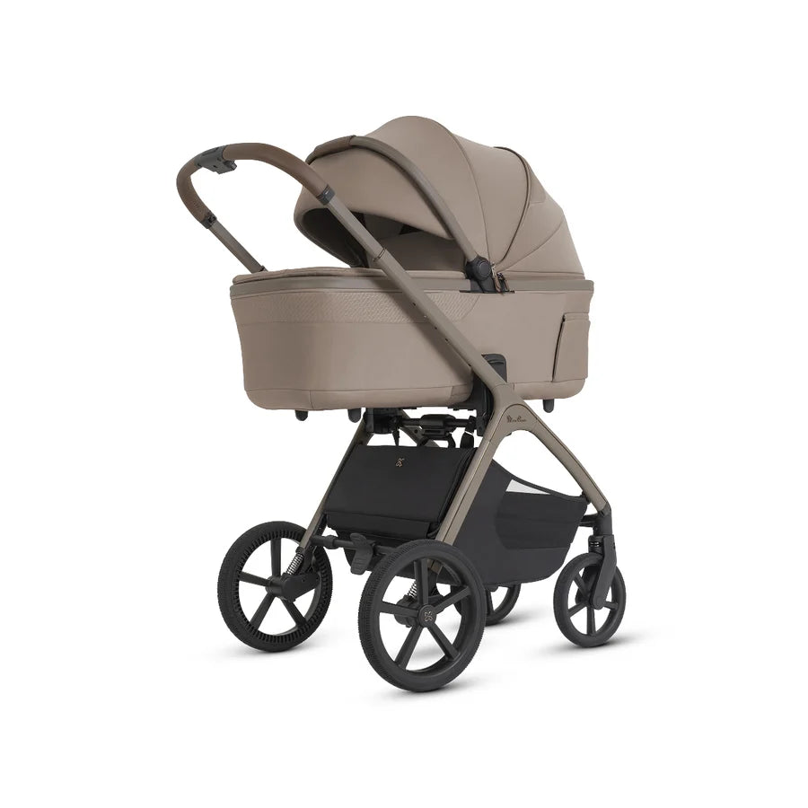 Silver Cross Cove 2 Compact Bassinet