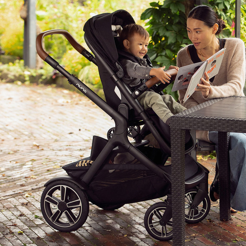 Nuna Demi next + PIPA urbn Travel System