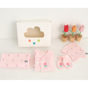 Korean Tulip Reversible Newborn Gift Set (Baby Hat, Kimono Top, Mittens, and Swaddle Blanket)
