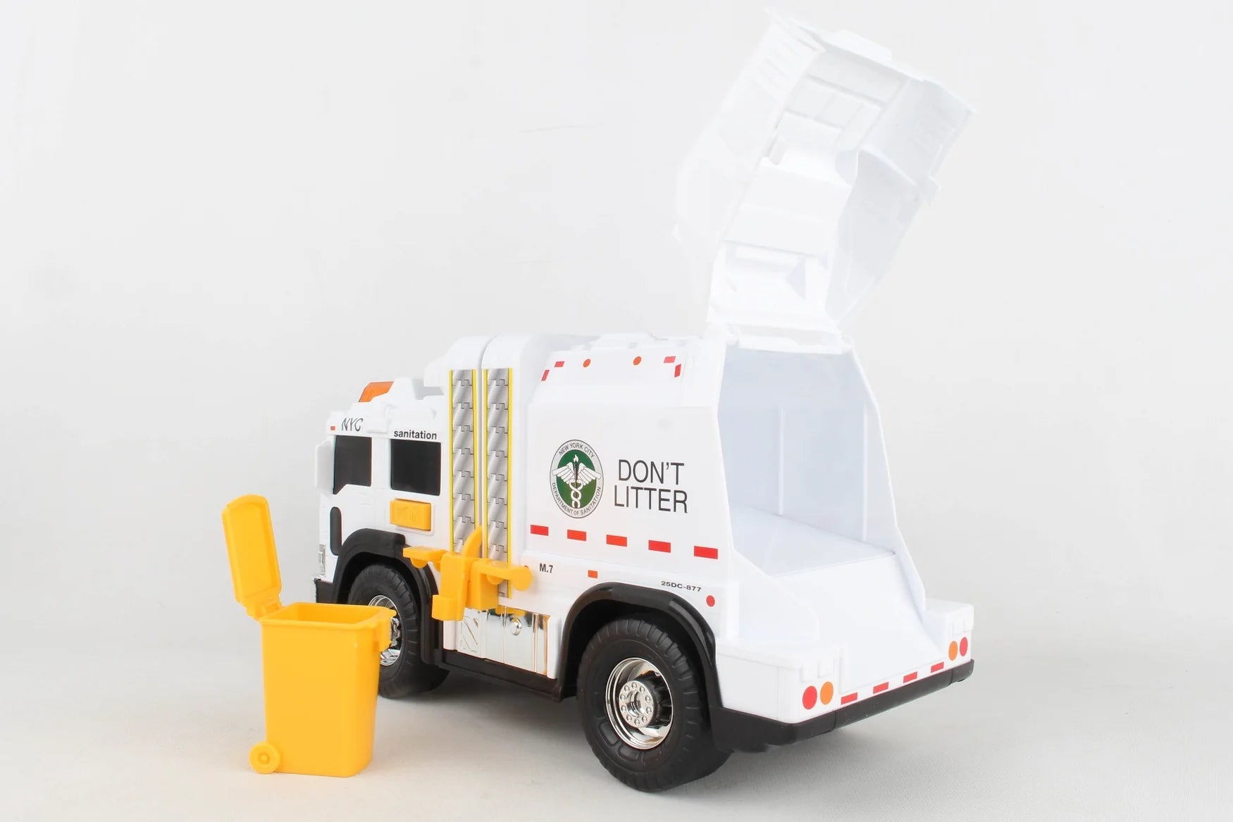 Daron NYC SANITATION GARBAGE TRUCK W/LIGHTS & SOUND