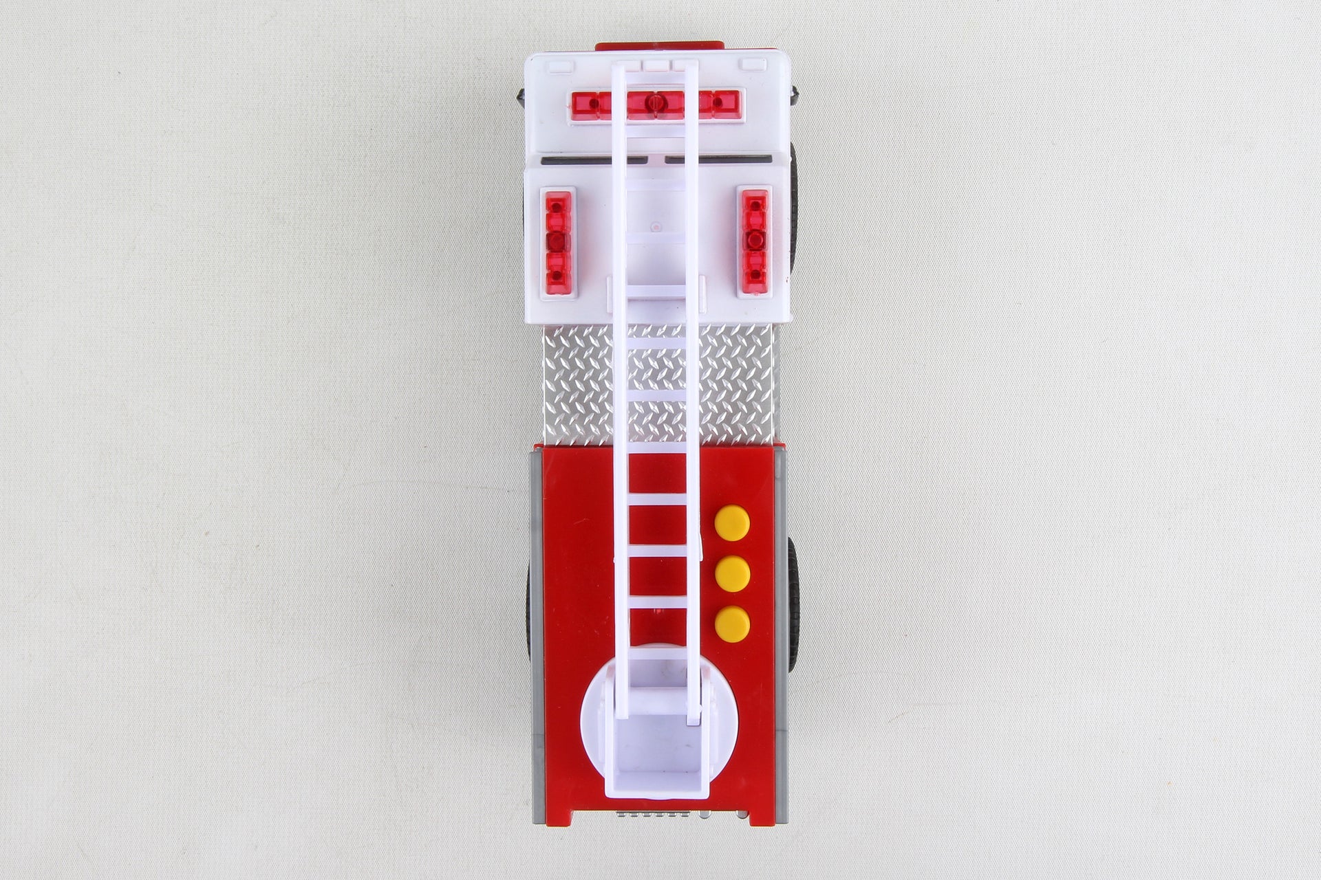 Daron FDNY FIRE TRUCK W/LIGHTS & SOUND